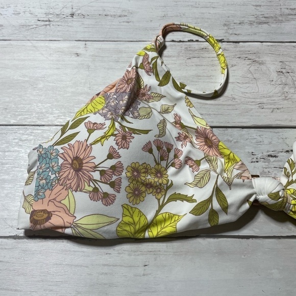 Volcom
Women's Big Poppy V Neck Bikini Top L cottage core boho sexy slimming - Picture 5 of 9